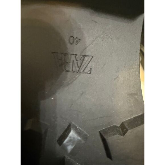 Zara Women's Stretch Side Zip Lug Chunky Sole Ankle Boots Black Size 40 NWOT - Picture 12 of 12